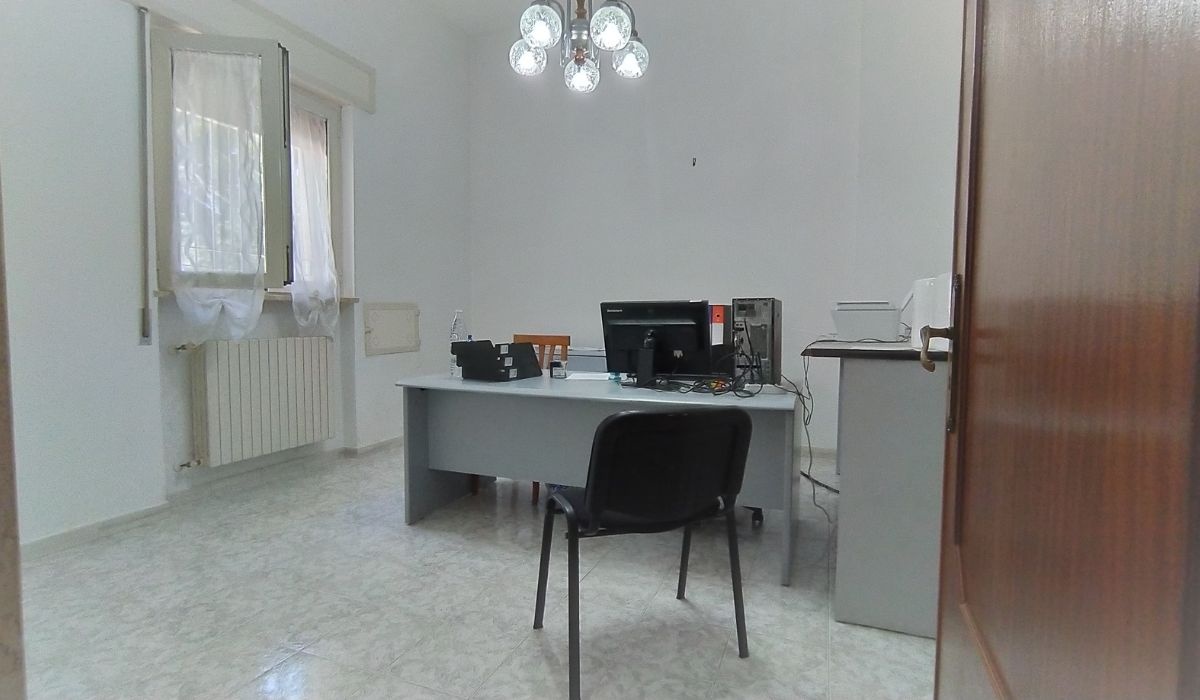 Casa indipendente san vito dei normanni pegasomed agenzia immobiliare puglia carovigno ostuni