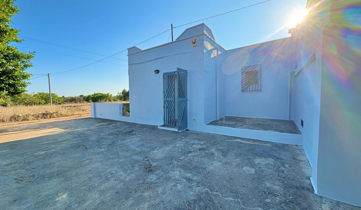 puglia viletta campagna salento carovigno san vito dei normanni ostuni 