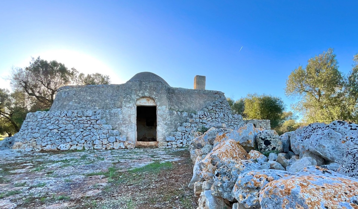 puglia trulli san vito dei normanni carovigno mare sole salento coni cupole pietra a secco ostuni valle d\'itria carovigno campagna relax privacy