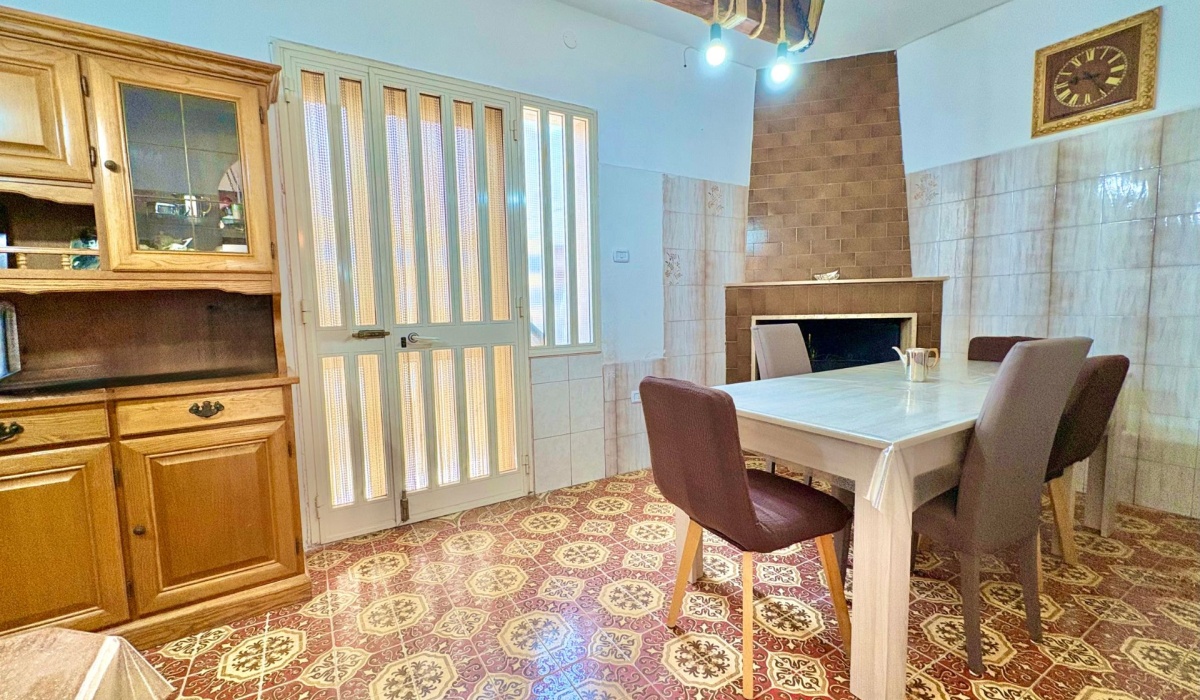 san vito dei normanni puglia agenzia immobiliare pegaso med antonio sardelli alto salento carovigno ceglie ostuni casa indipendente
